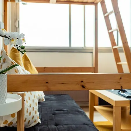 Vauban, Cosy Studio + Breakfast + Massage Chair