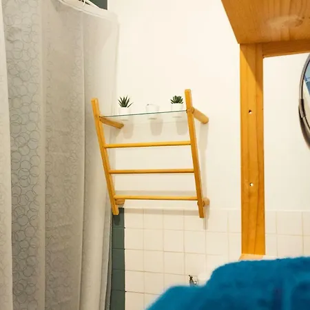 Vauban, Cosy Studio + Breakfast + Massage Chair Lägenhet *